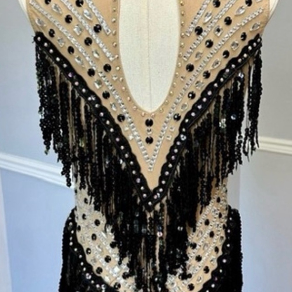 GLAMOUR SIZE XLC‎ DANCE JAZZ COSTUME BLACK AND TAN - Picture 2 of 2